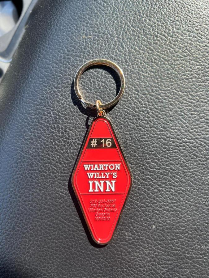 Wiarton Willys Inn Exterior photo